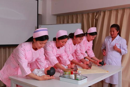 500余名專業講師 95 就業率 蜂藍職聘為藍領就業賦能