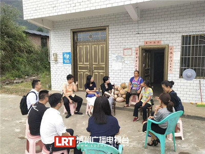 四川敘永縣啟動扶貧項目 免費培訓500名愛心月嫂